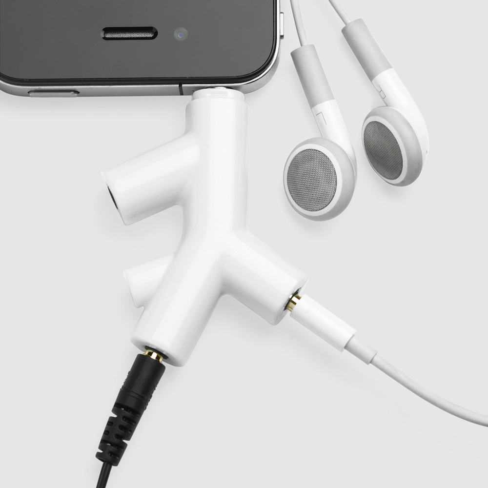 Music Branch Earphone Splitter with iPhone