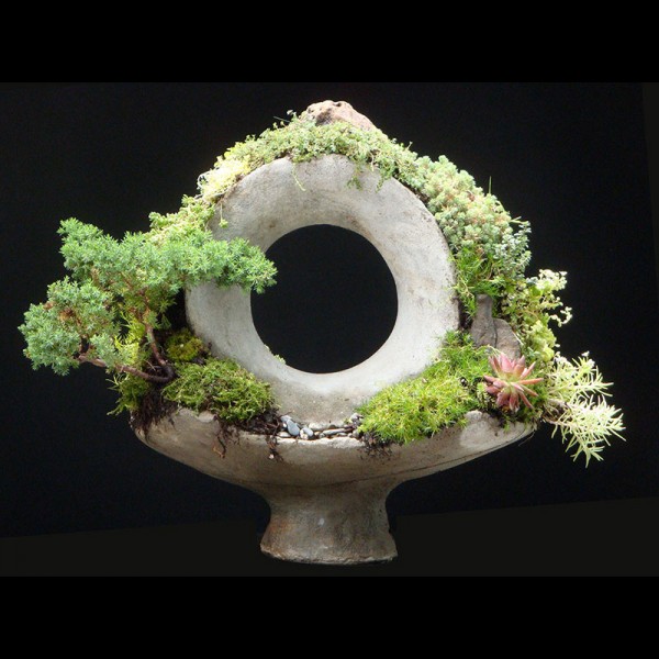 Opiary Totem Sedum Planter in Concrete by Robert Cannon