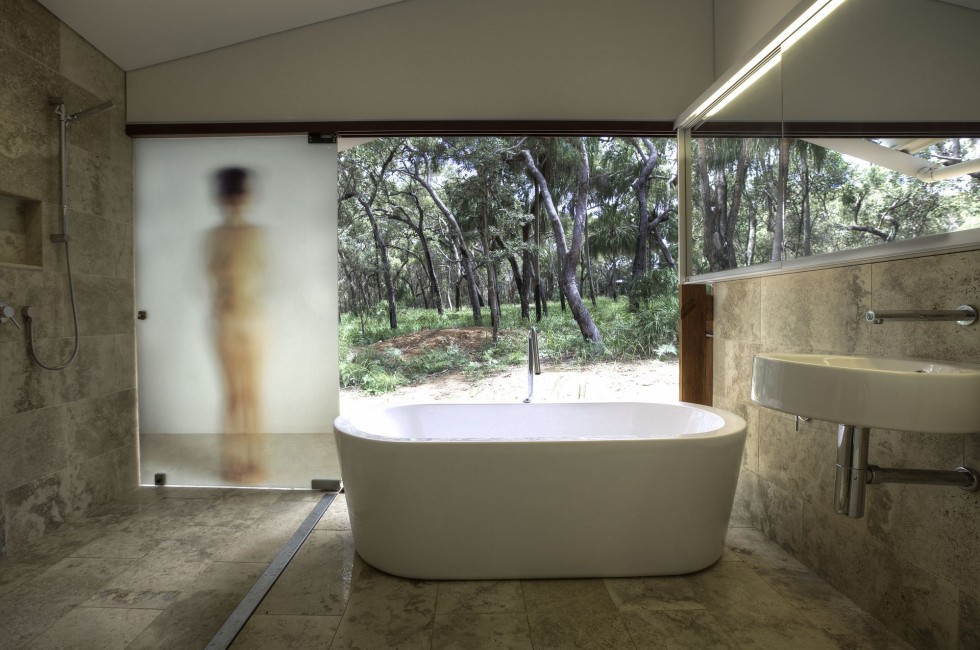 Bathroom of DREW HOUSE with Views of Australian Forest