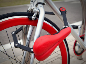 Seatylock Is a Bike Chain That Folds Away into Your Saddle
