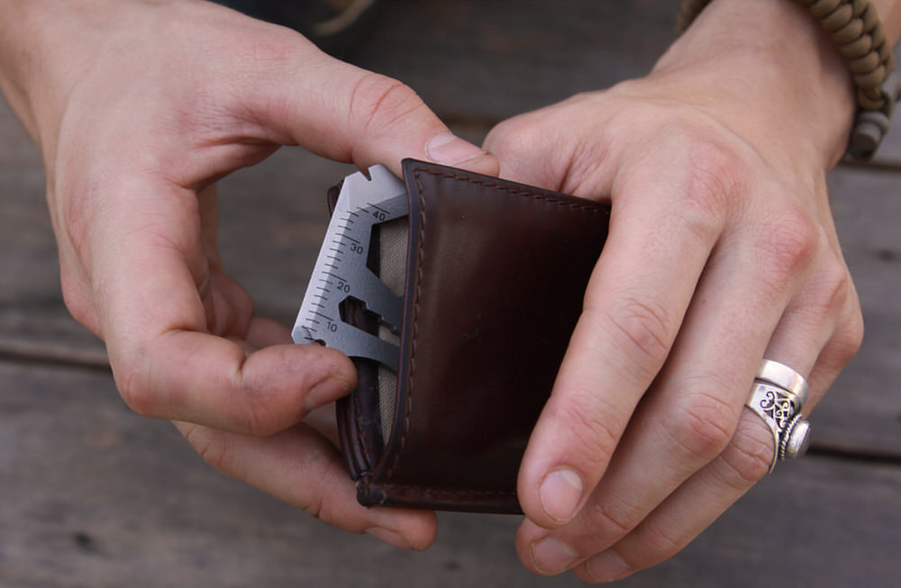 Everday Carry Card Multi-Tool Fitting into a Wallet