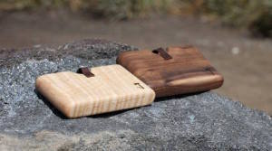 Solid Walnut Wallets and Watches by Slim Timber