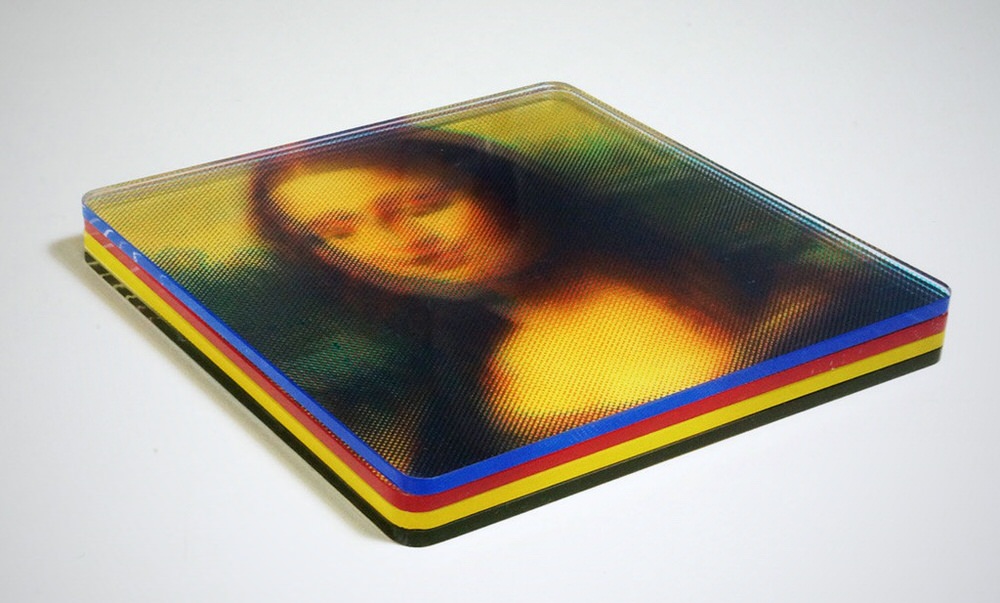 Side-view of the distorted Mona Lisa coaster stack by WAKU