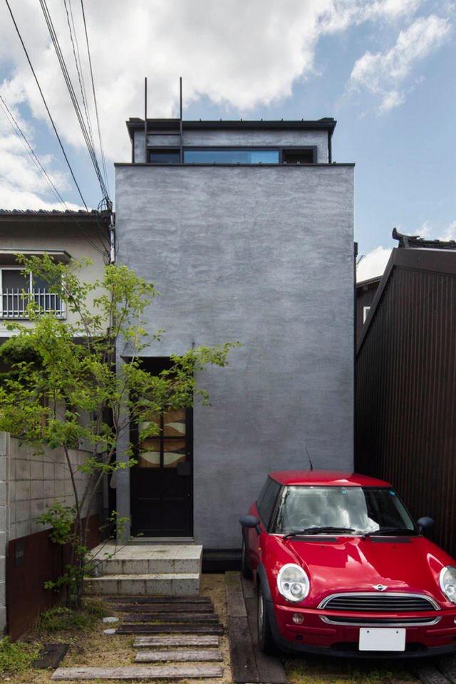 Nara House Exterior Facade with no Windows in Japan by Fuji Architects