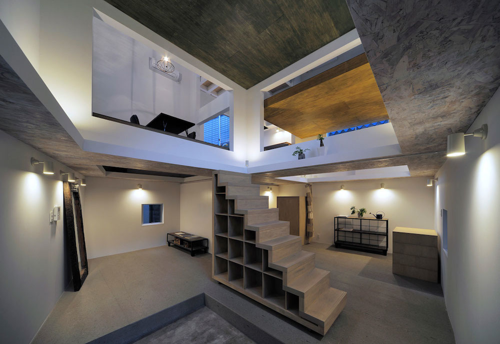 House T Unique Living Space by Hiroyuki Shinozaki Architects