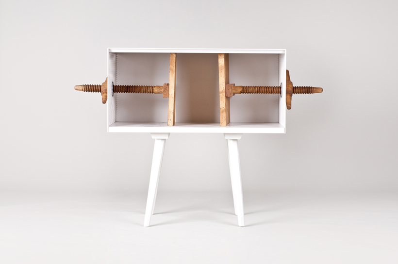 Twist Me! Bookcase by Mejd Studio without Books