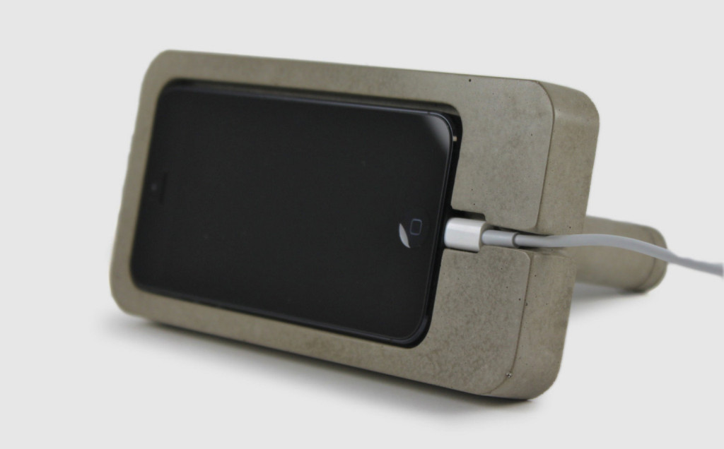 Concrete iPhone 5 Charging Dock by Zeitgeist Factory on Etsy