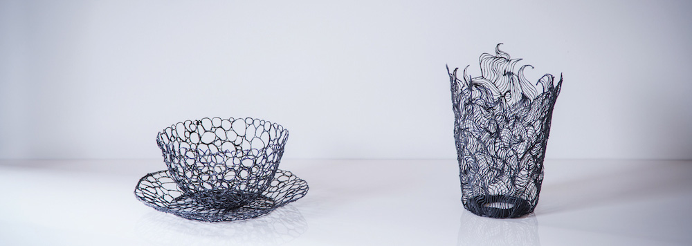 Vase Outlines Formed from 3D Printed LIX Pen