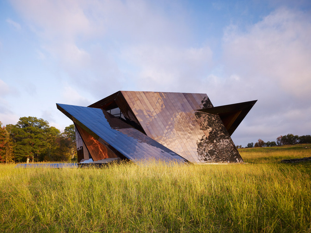 18.36.54 House with a Bronzed Metallic Exterior by Daniel Libeskind