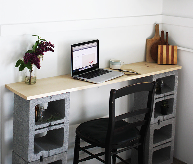 Simple DIY Desk made from upcycled cinder blocks