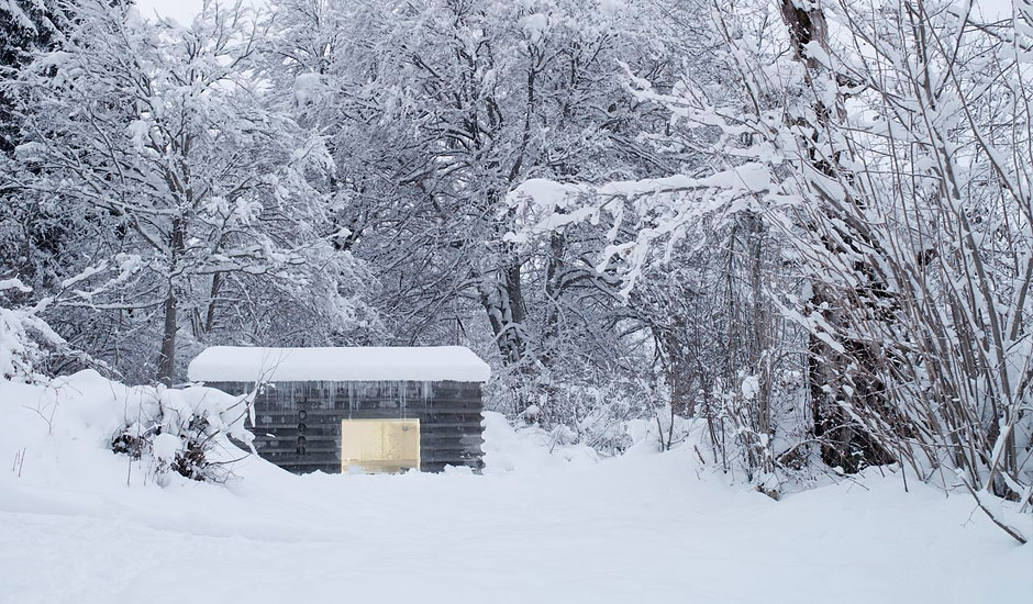 Refugi Lieptgas Concrete Cabin in Swiss Alps Snow
