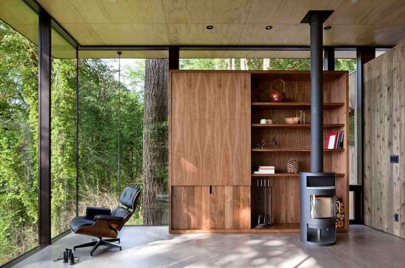 Interior Space of Case Inlet Retreat by mw Works
