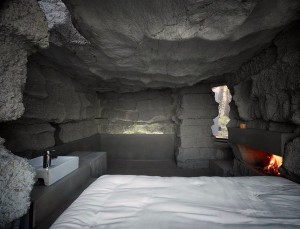 Truffle House: A Concrete Cave Dwelling by Ensamble Studio